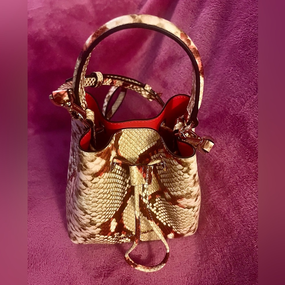 Mk Suri Python Embossed Small Bucket Crossbody Ba… - image 5